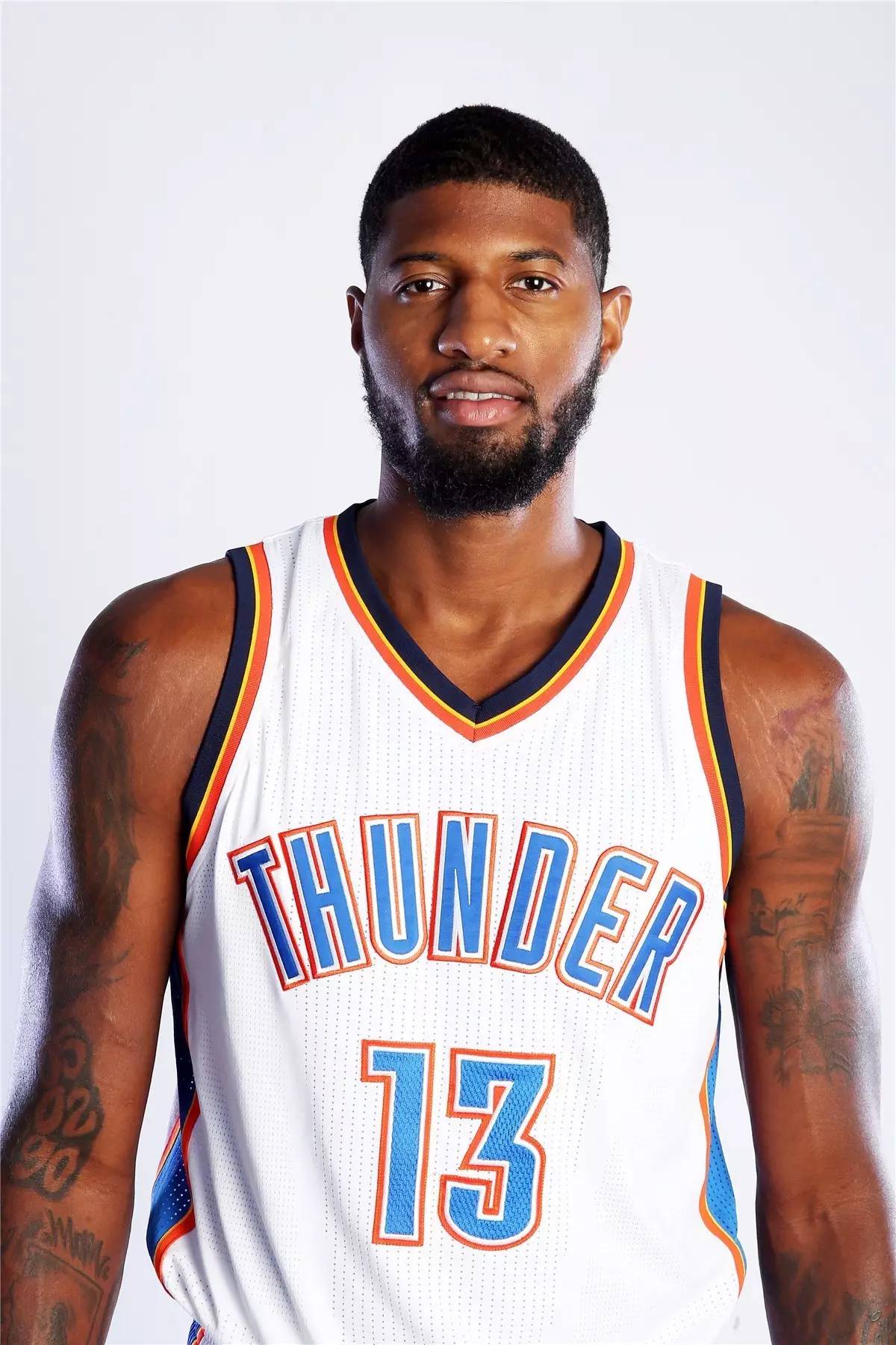 泰德·威廉姆斯担任华盛顿参议员队主帅，并成功将执教经验传授给年轻人