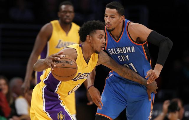 麦科勒姆27分萨尔23+8 奇才主场力克魔术