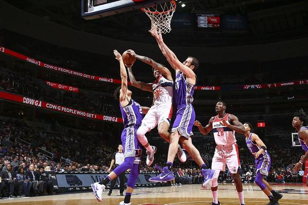 意甲焦点战：国米1-0尤文，劳塔罗制胜