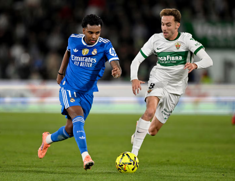 记者：热刺、红军有意红牛球员迪奥曼德，都已和球员团队接触