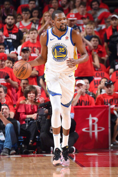 法比奥：这是我的第一个联赛金靴，我会全情投入创造更多奇迹