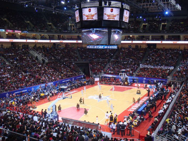 正式官宣！上海男篮连损3将，1伤2离队，CBA季后赛前景堪忧