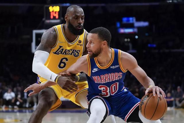 NBA教练战术调整解析 临场指挥影响胜负