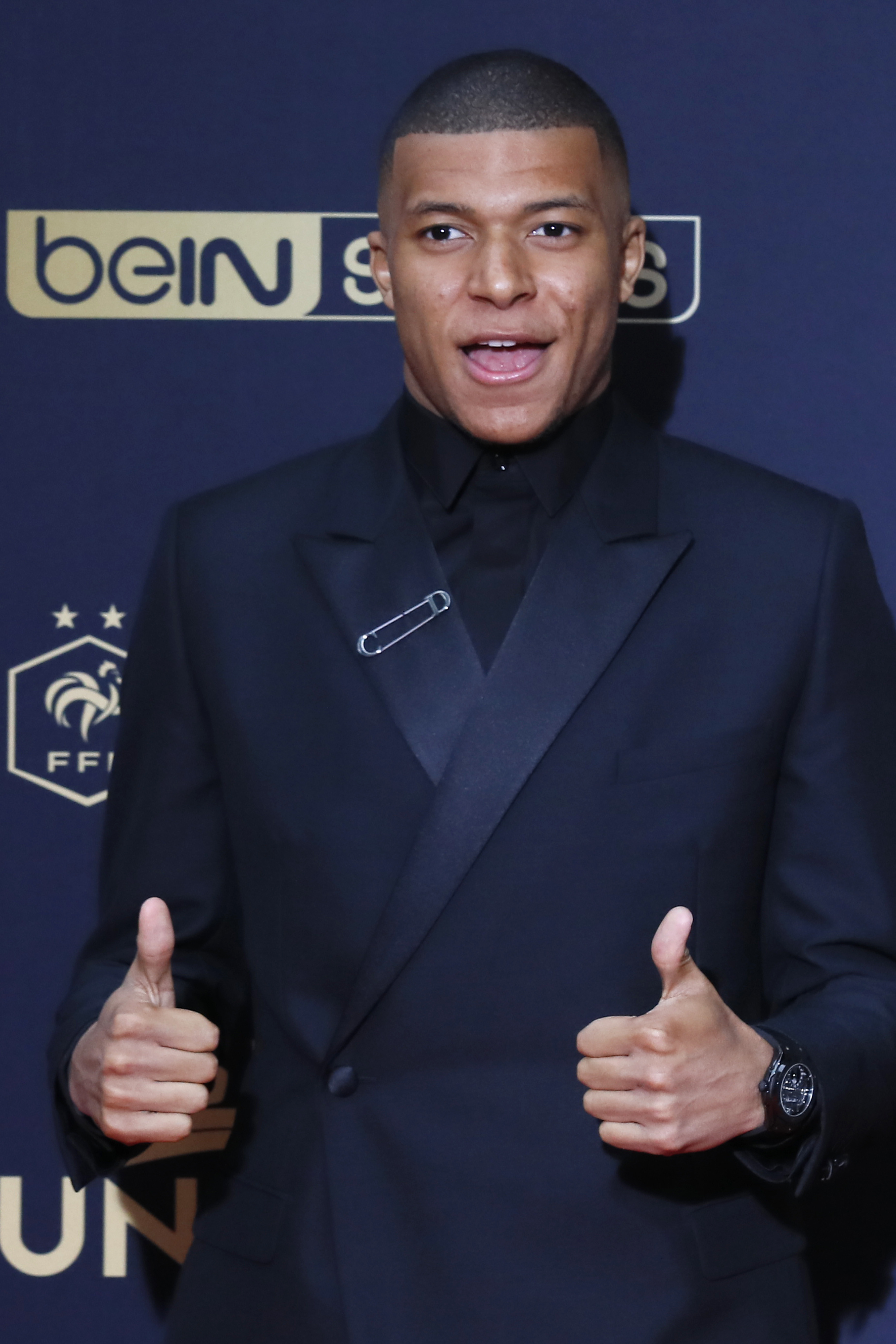 佩杜拉：国米没有冬窗签邓弗里斯替补的计划，会等恩里克适应